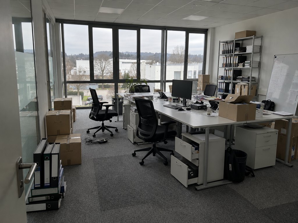 Büroauflösung im Landkreis Altötting – Vorher